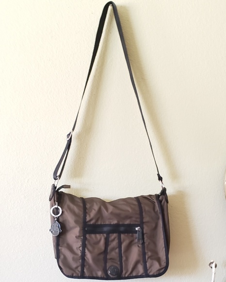 kipling gorilla girlz bags